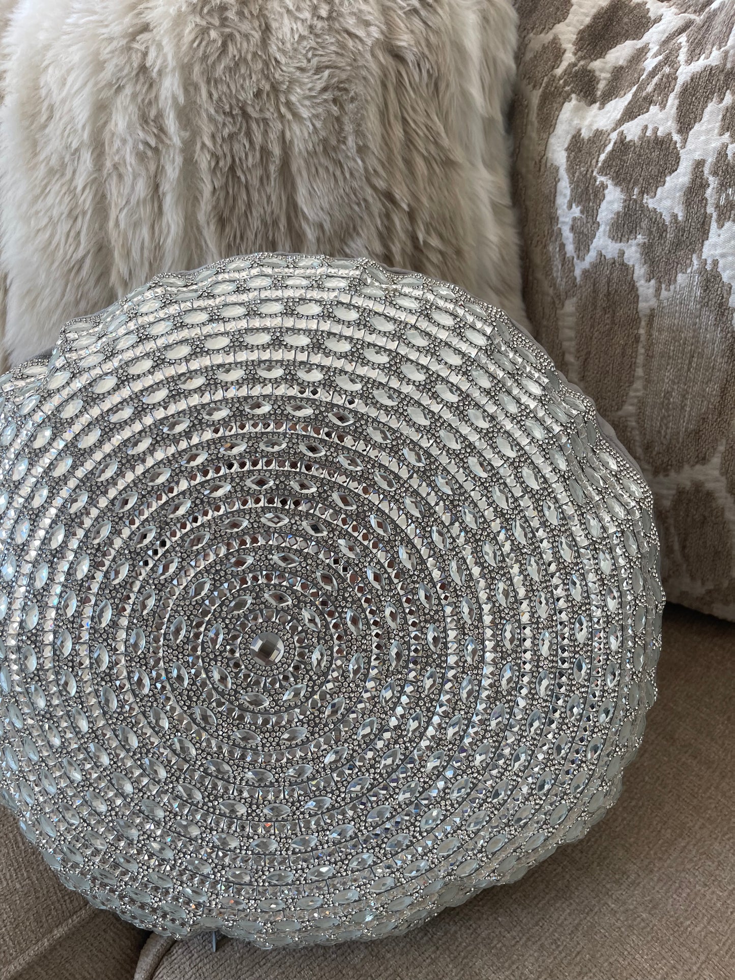 Gatsby Round Pillow