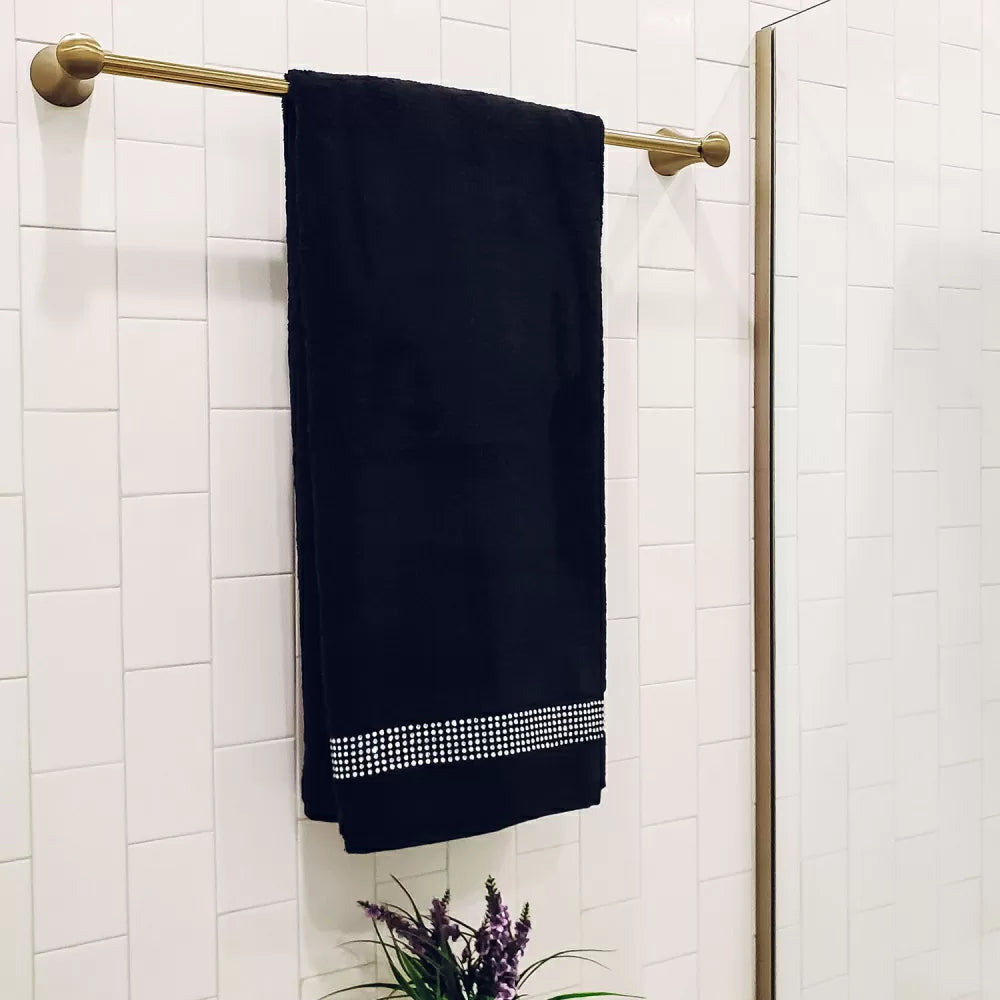 BATH TOWEL WITH STRIPE